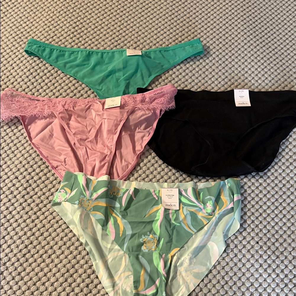 NWT Women’s size XL X- Large Underwear Mixed Panties Lot (4) Pairs
